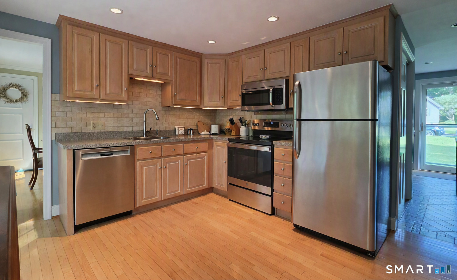 261 Ridgewood Drive Groton CT 06355