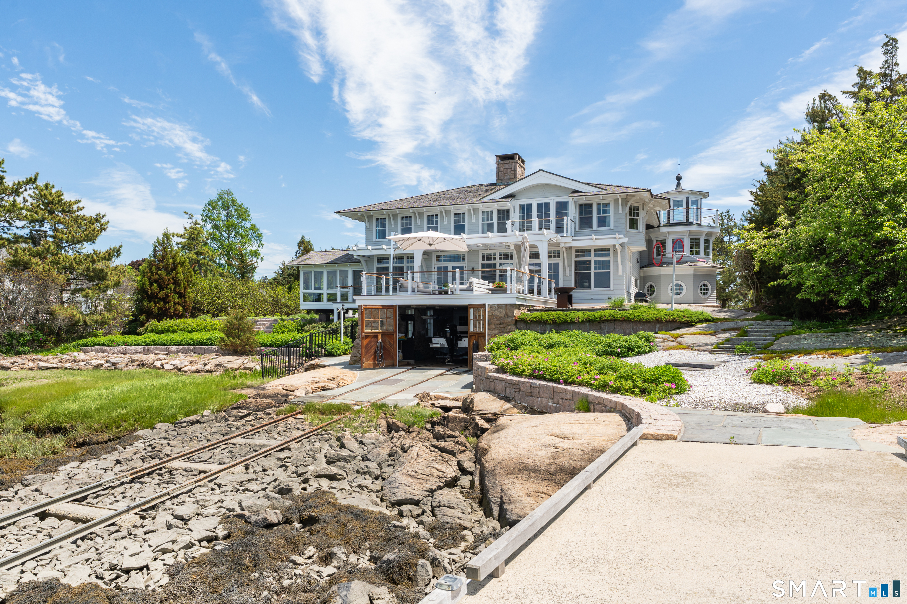 620 Colonial Road Guilford CT 06437