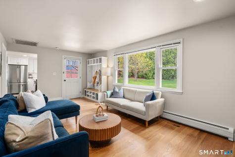 69 Patriot Lane Newington CT 06111