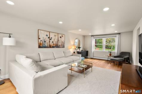 69 Patriot Lane Newington CT 06111