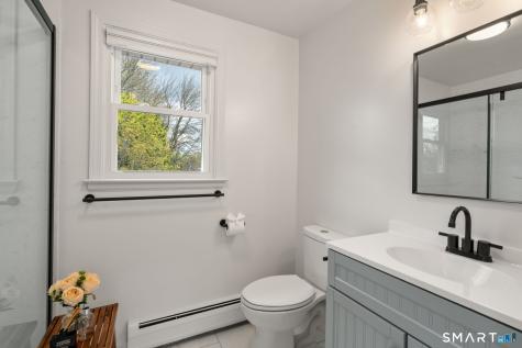 69 Patriot Lane Newington CT 06111