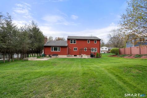 69 Patriot Lane Newington CT 06111
