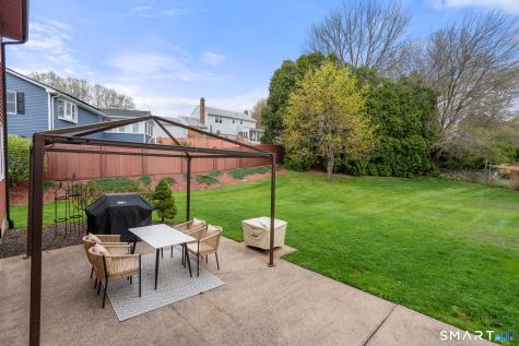 69 Patriot Lane Newington CT 06111