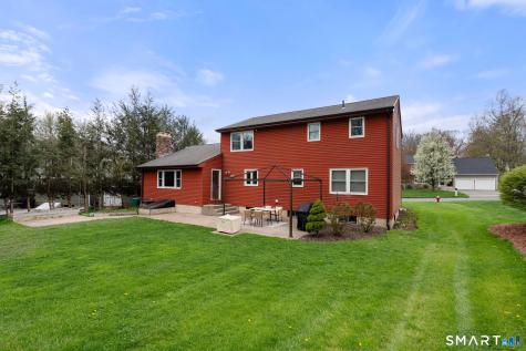 69 Patriot Lane Newington CT 06111