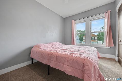 64 Clifton Street West Haven CT 06516