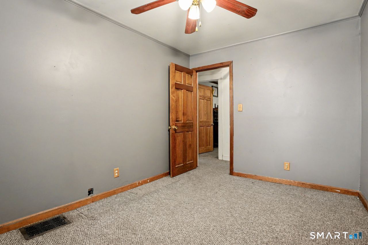 74 Maple Street Seymour CT 06483
