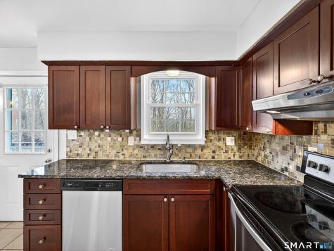 15 Partridge Lane Clinton CT 06413