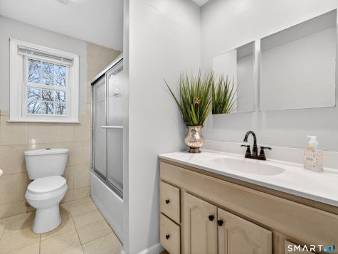 15 Partridge Lane Clinton CT 06413