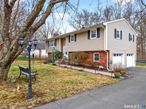 15 Partridge Lane Clinton CT 06413