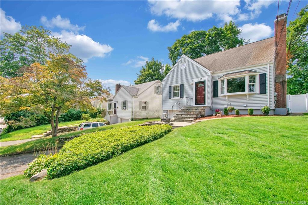 237 Bennett Street Fairfield CT 06825