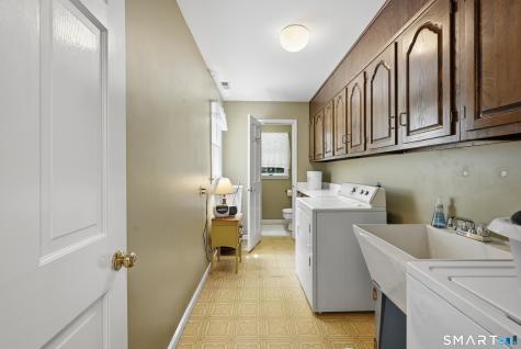 28 Wintergreen Hill Road Danbury CT 06811