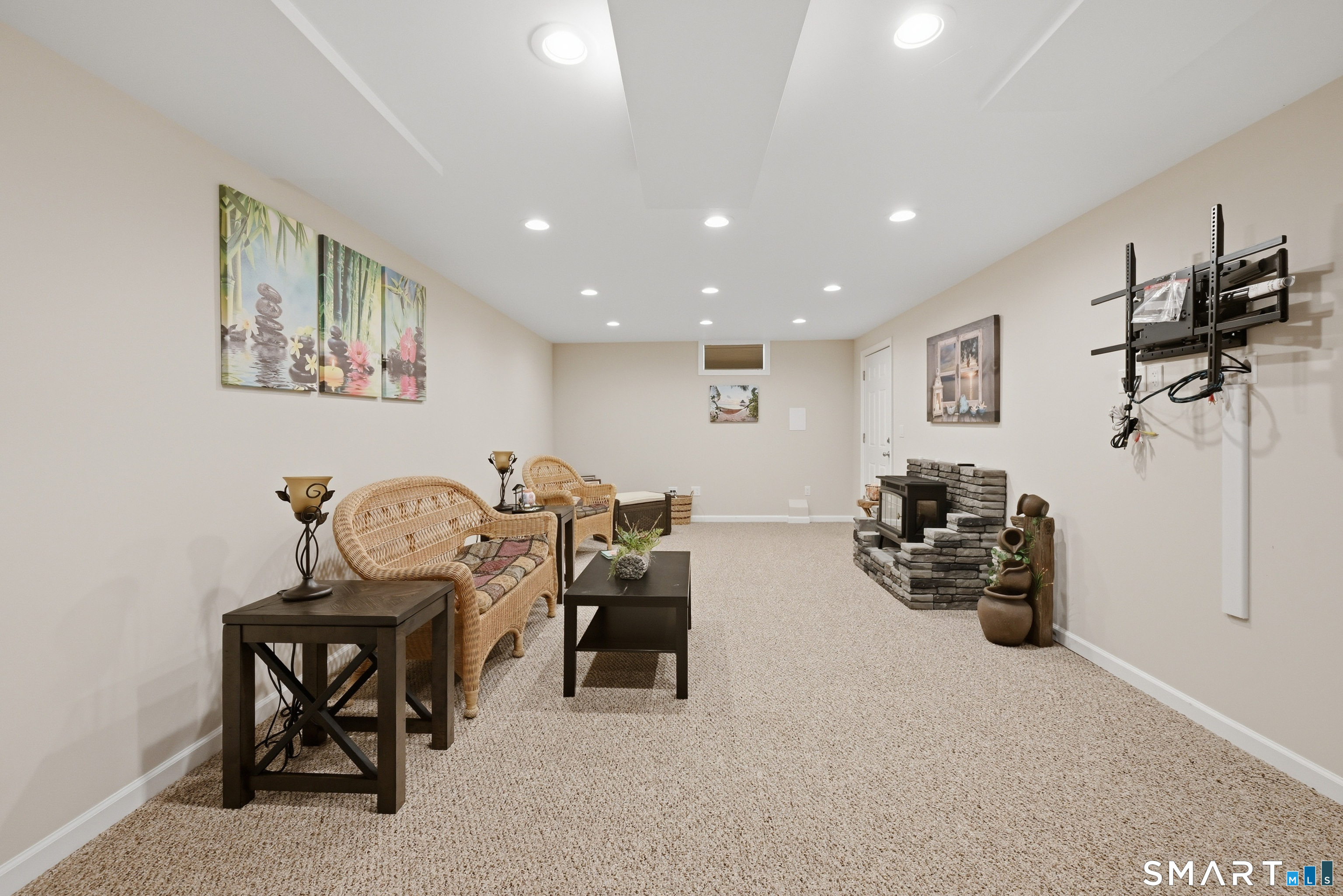28 Wintergreen Hill Road Danbury CT 06811
