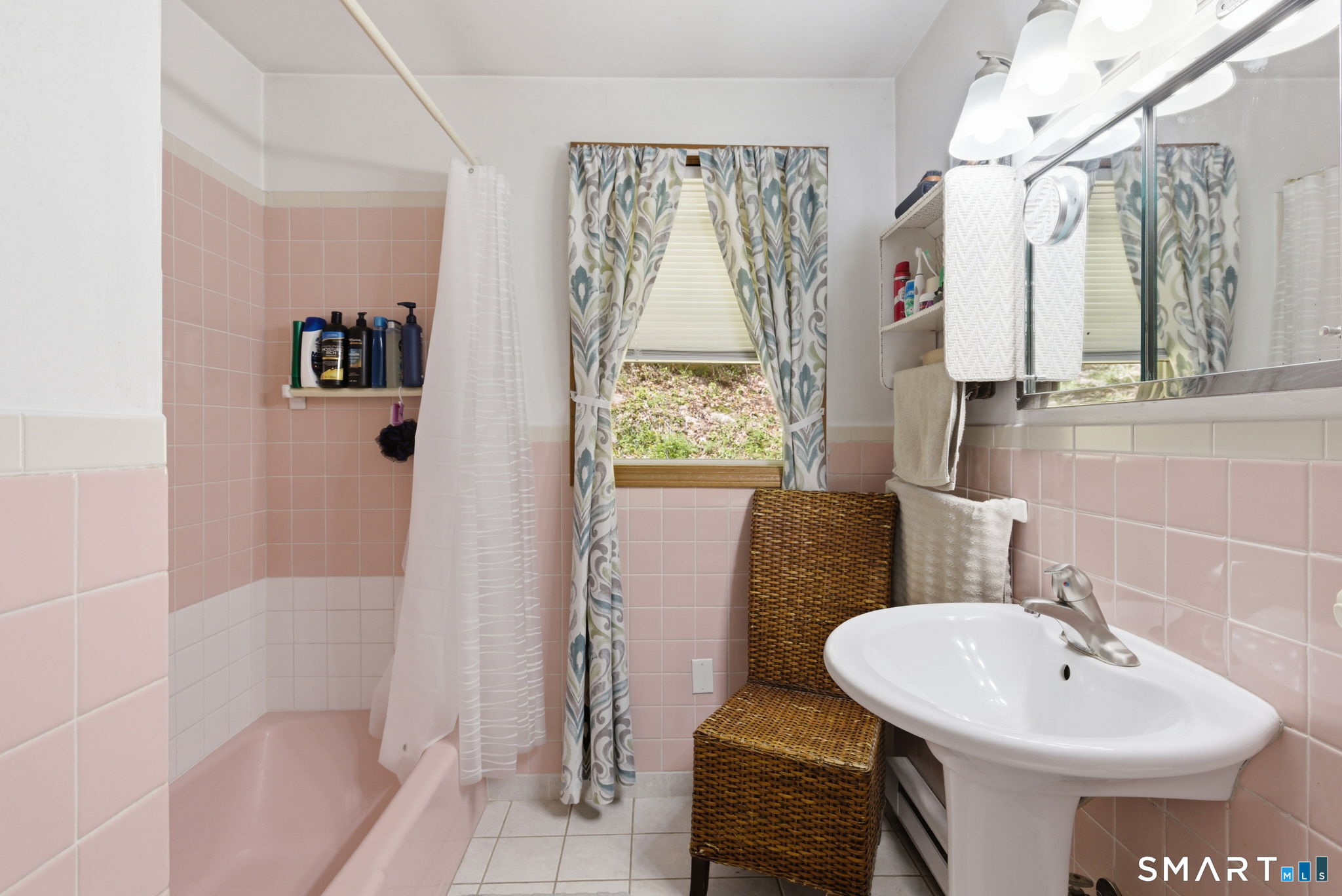 59 Hinckley Street Norwich CT 06360