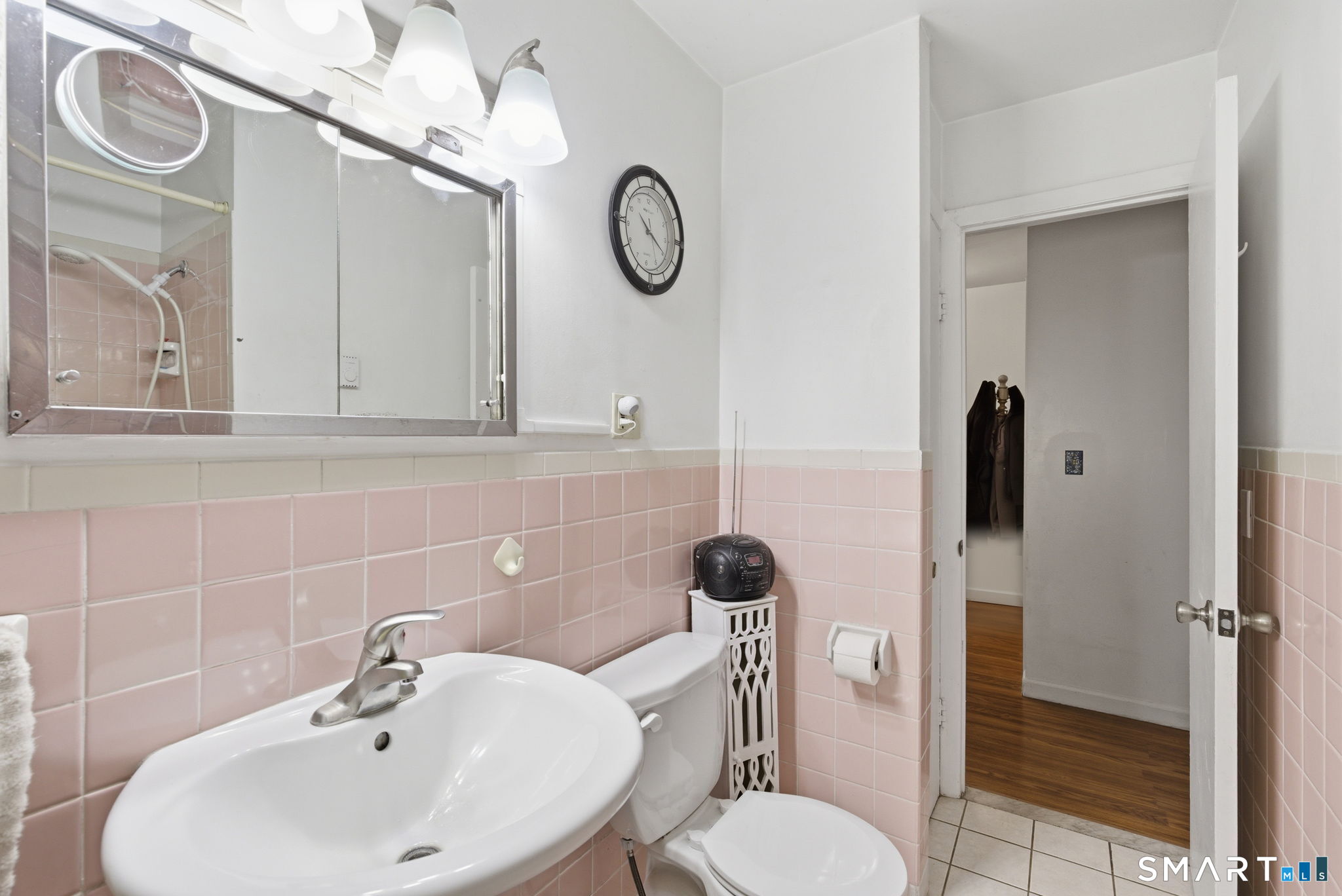 59 Hinckley Street Norwich CT 06360