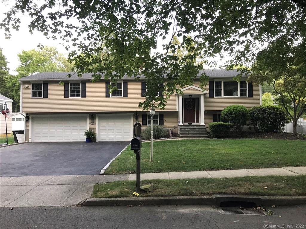 129 Shadyside Lane Milford CT 06460