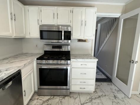 9 Bushnell Place Norwich CT 06360