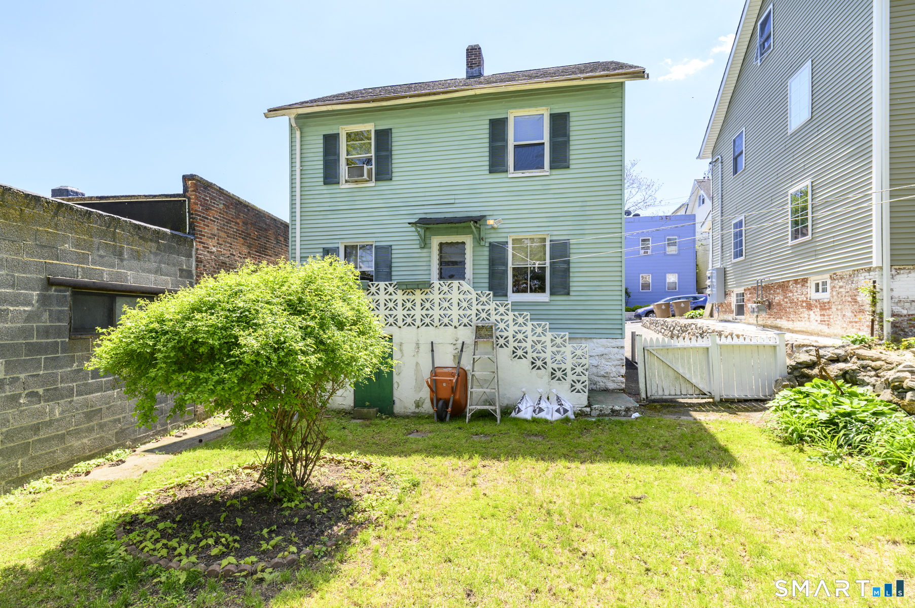 13 Hazel Street Stamford CT 06902