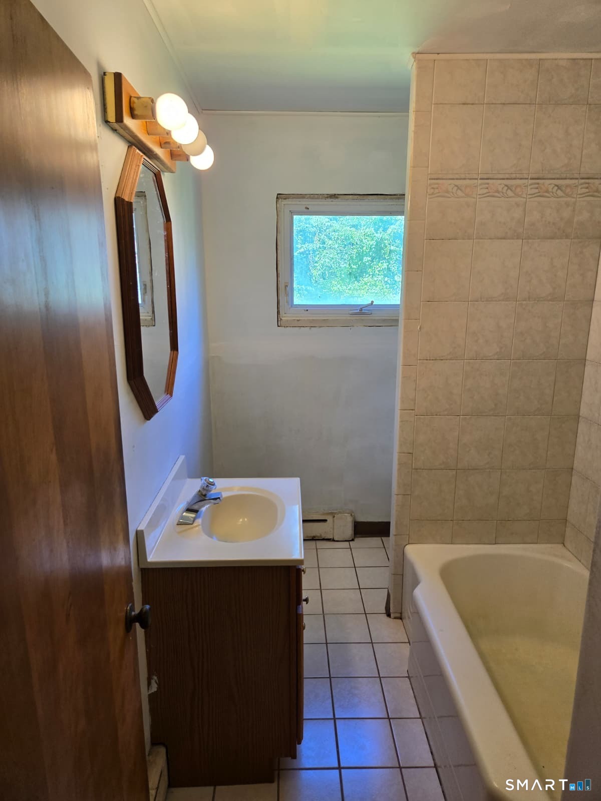4 Woodland Drive Wolcott CT 06716