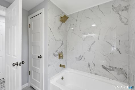 26 Bailey Road Enfield CT 06082