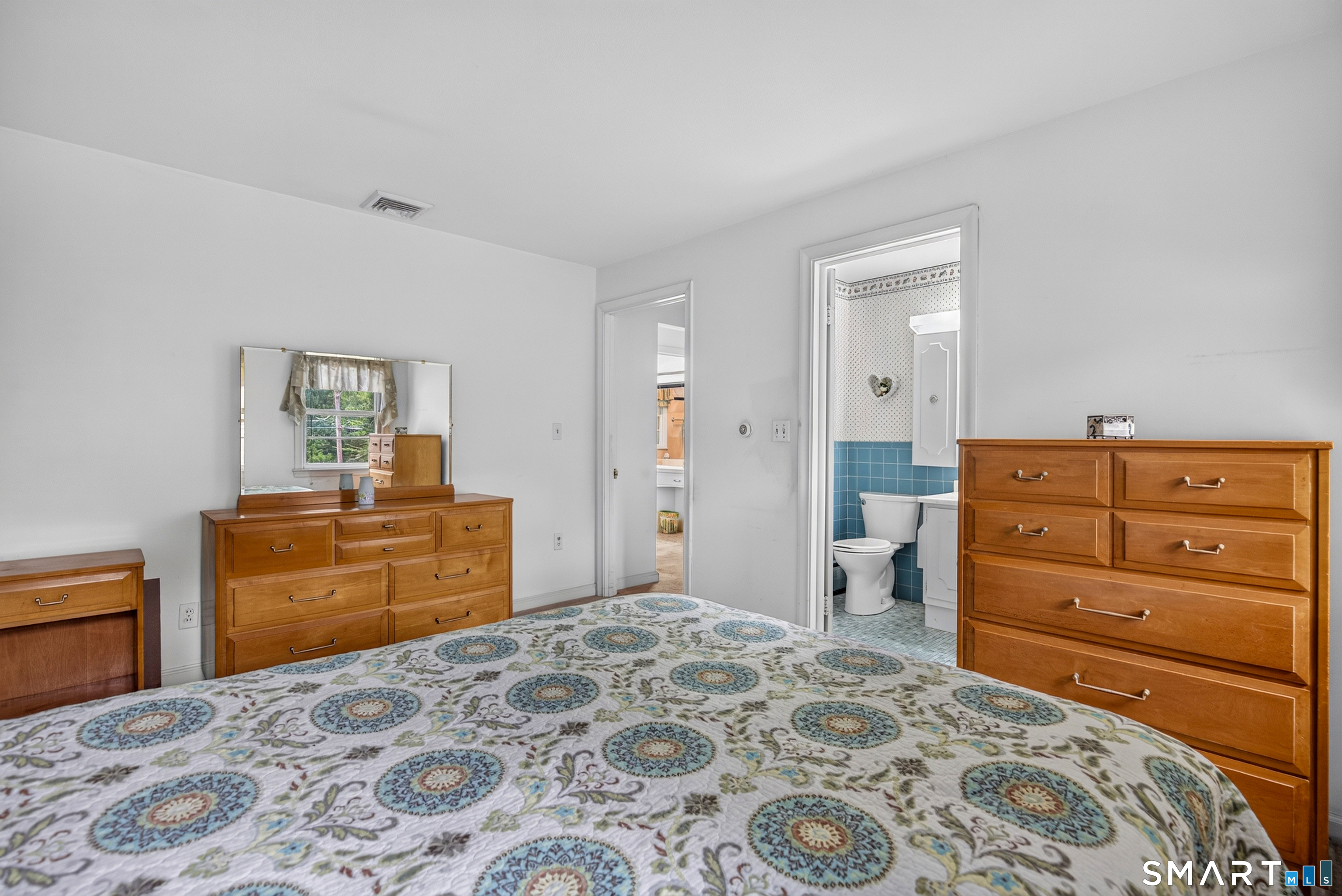 44 Roslyn Drive Cheshire CT 06410