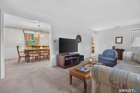 44 Roslyn Drive Cheshire CT 06410