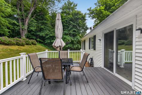44 Roslyn Drive Cheshire CT 06410