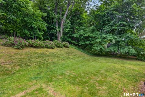 44 Roslyn Drive Cheshire CT 06410