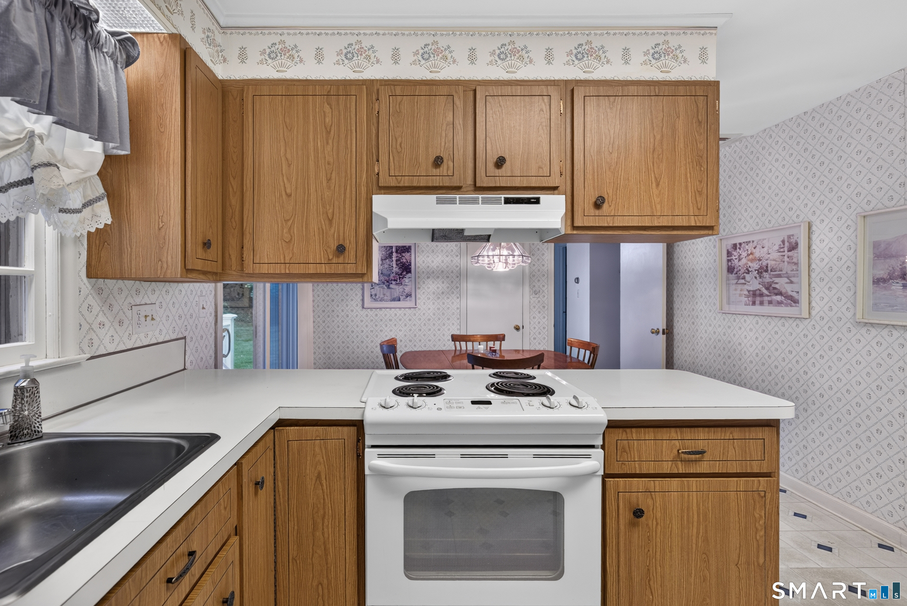 44 Roslyn Drive Cheshire CT 06410