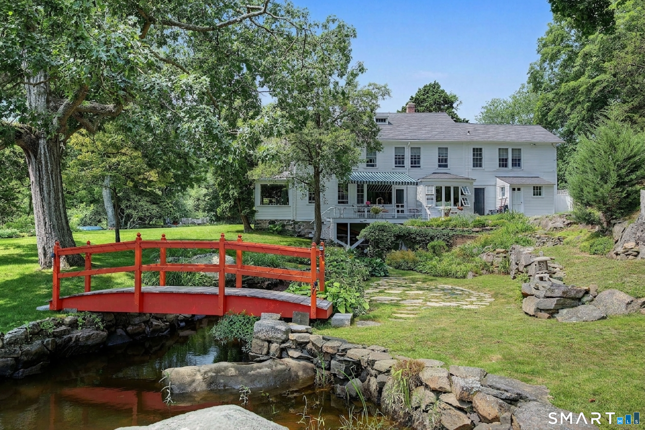 21 River Road Essex CT 06426