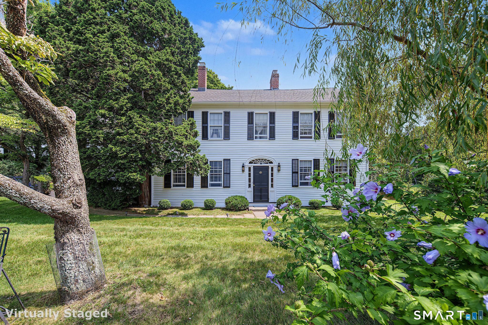 21 River Road Essex CT 06426