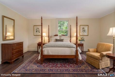 21 River Road Essex CT 06426