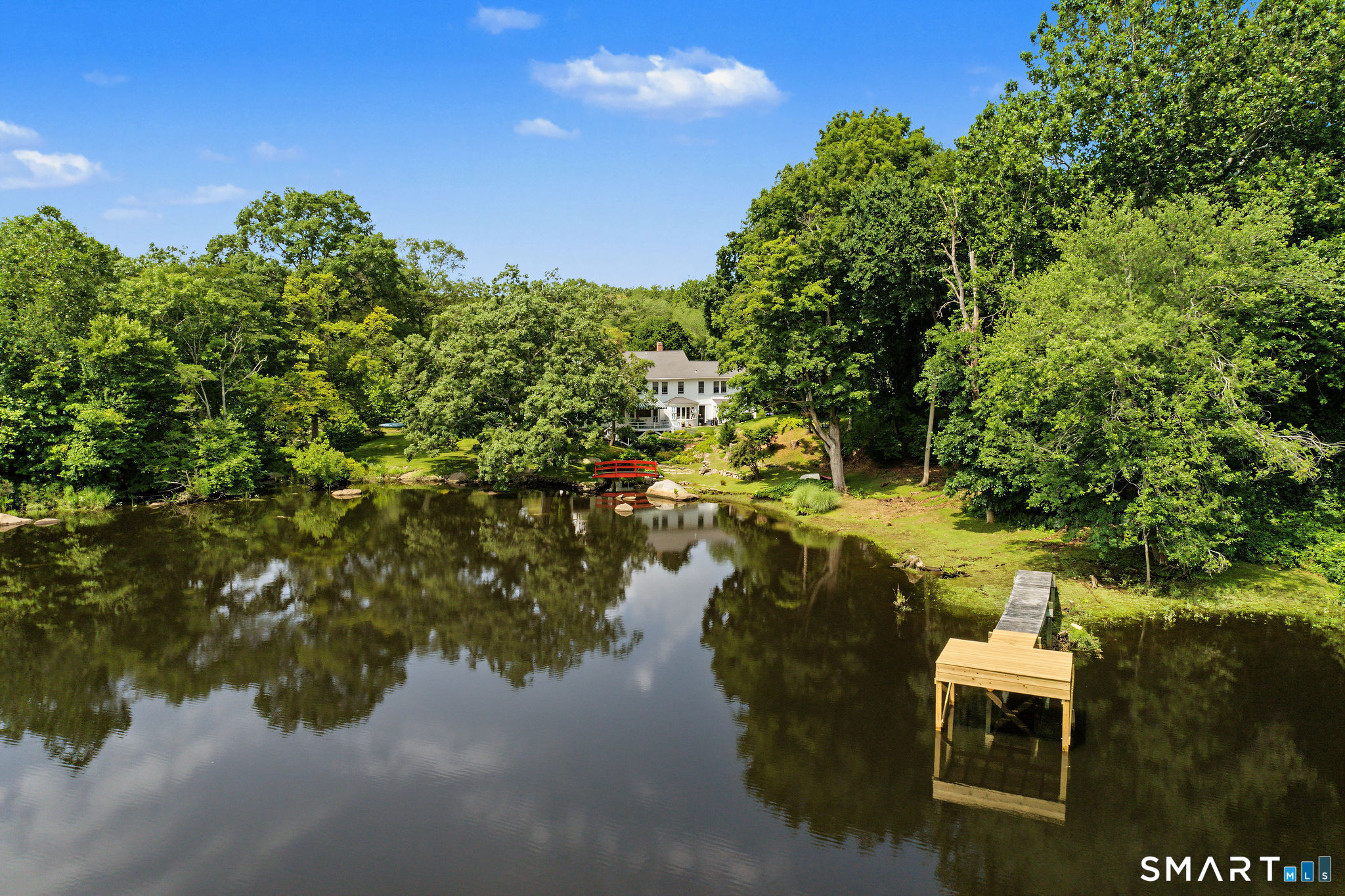 21 River Road Essex CT 06426