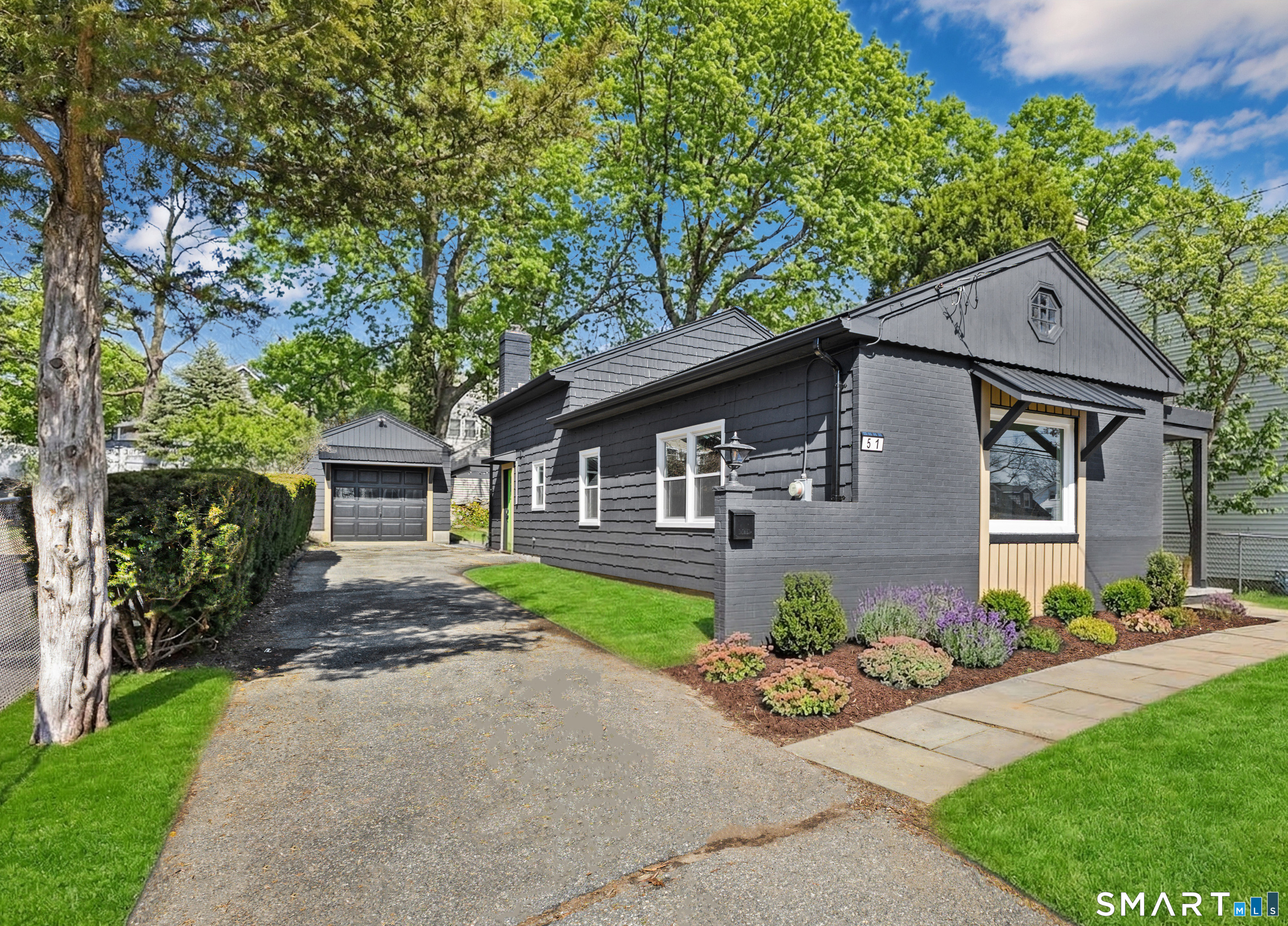 Stamford CT, 51 Saint Charles Avenue