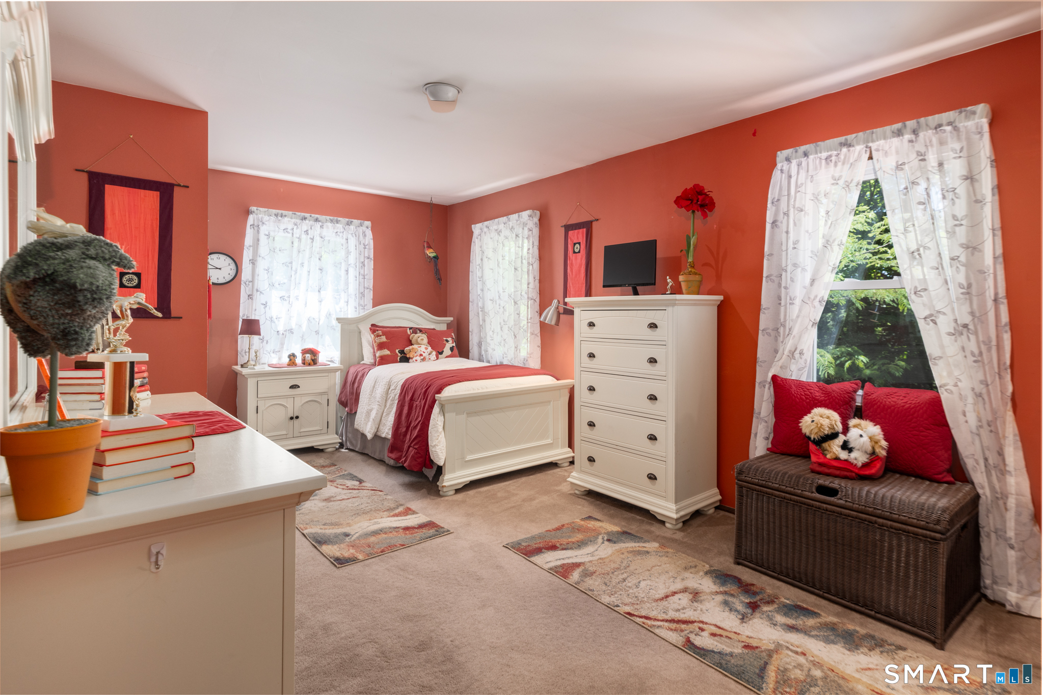 9 Firelight Drive Danbury CT 06810