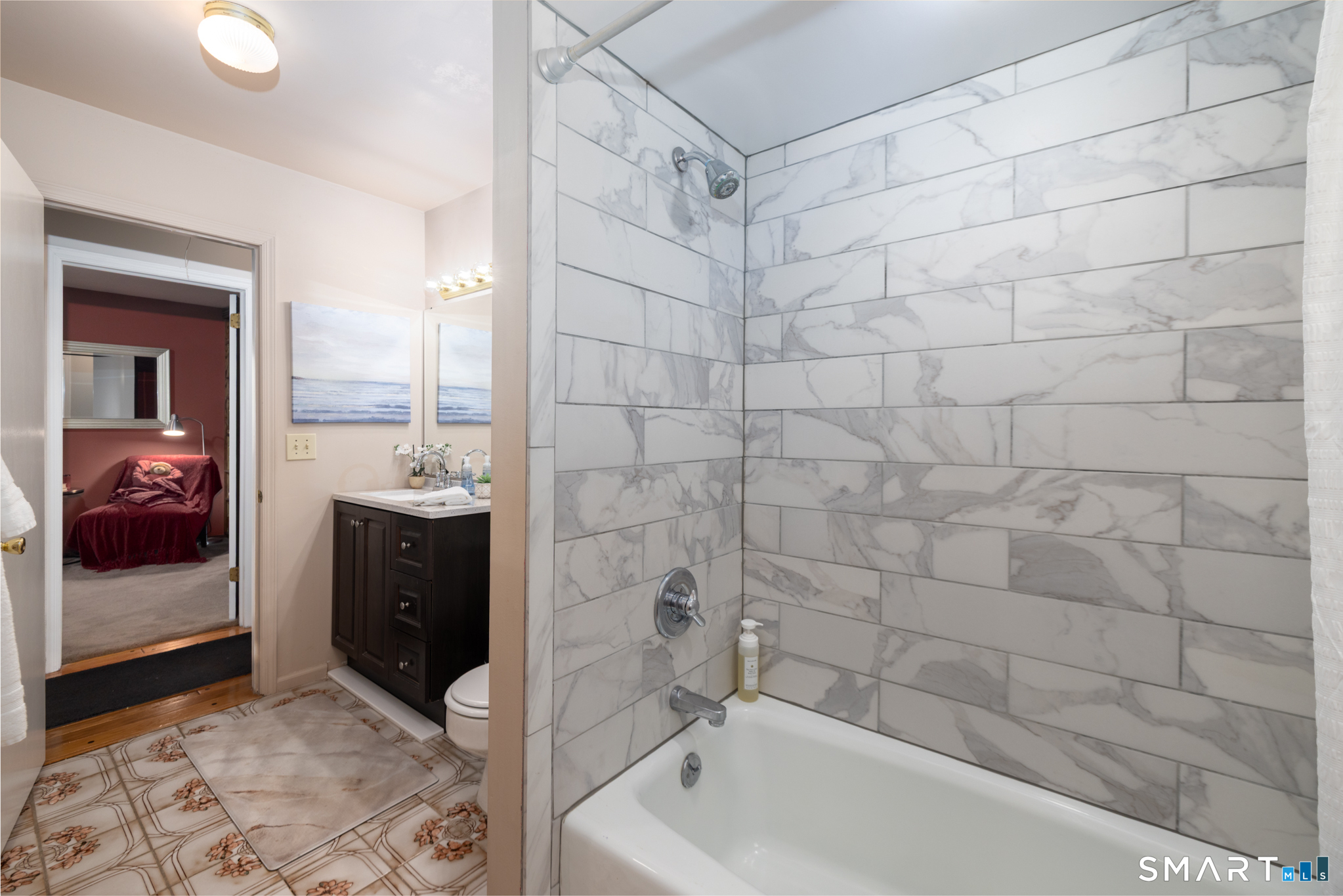 9 Firelight Drive Danbury CT 06810