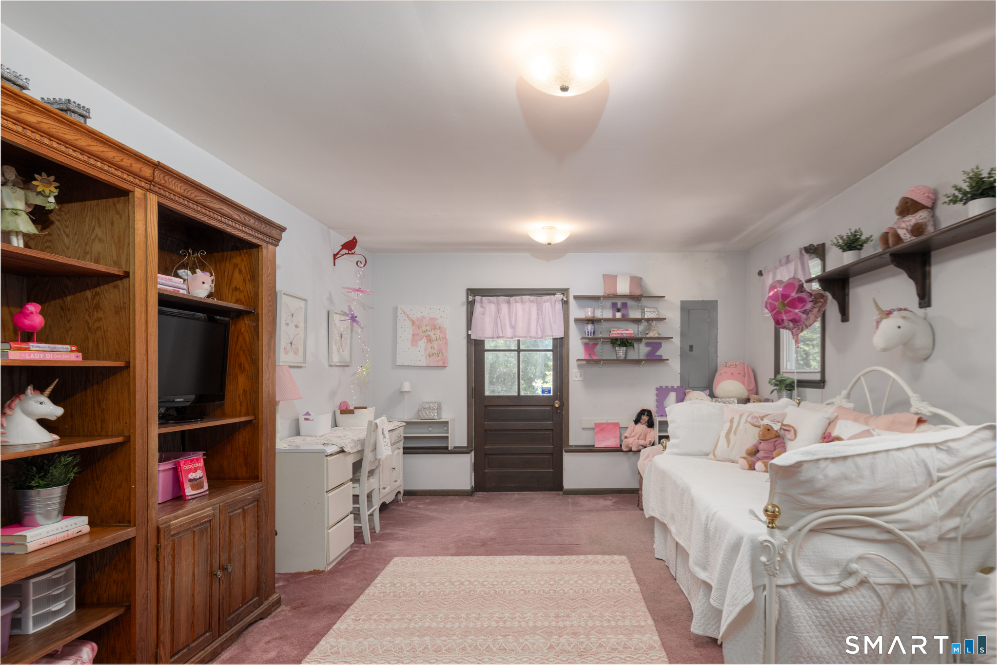 9 Firelight Drive Danbury CT 06810