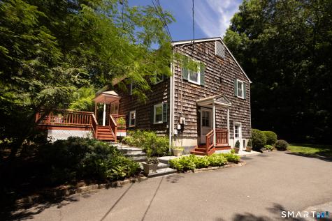 9 Firelight Drive Danbury CT 06810