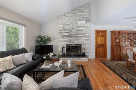 9 Firelight Drive Danbury CT 06810