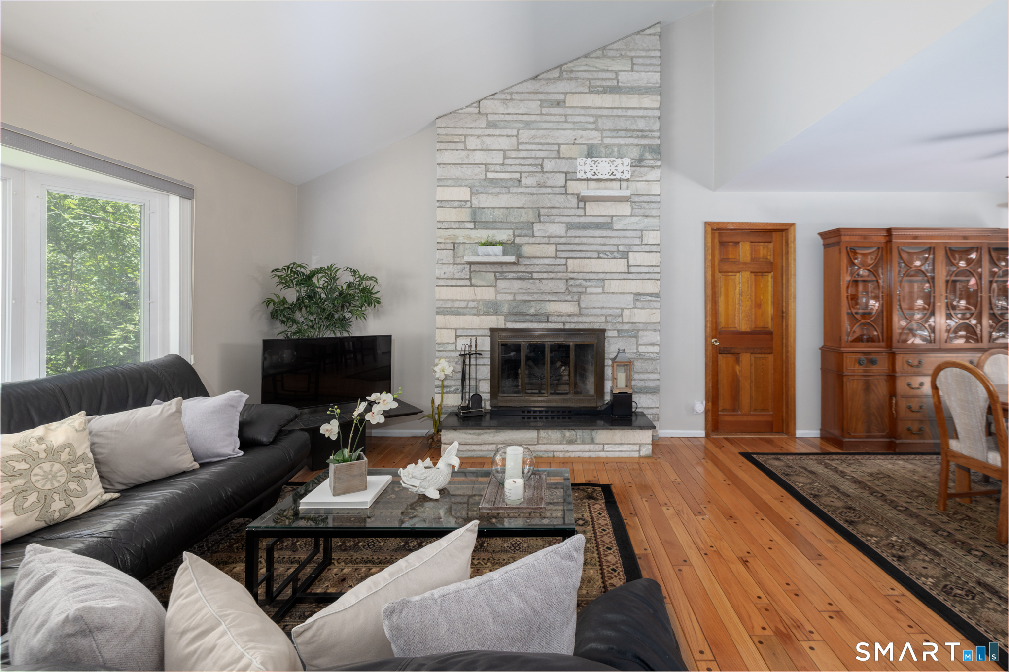 9 Firelight Drive Danbury CT 06810
