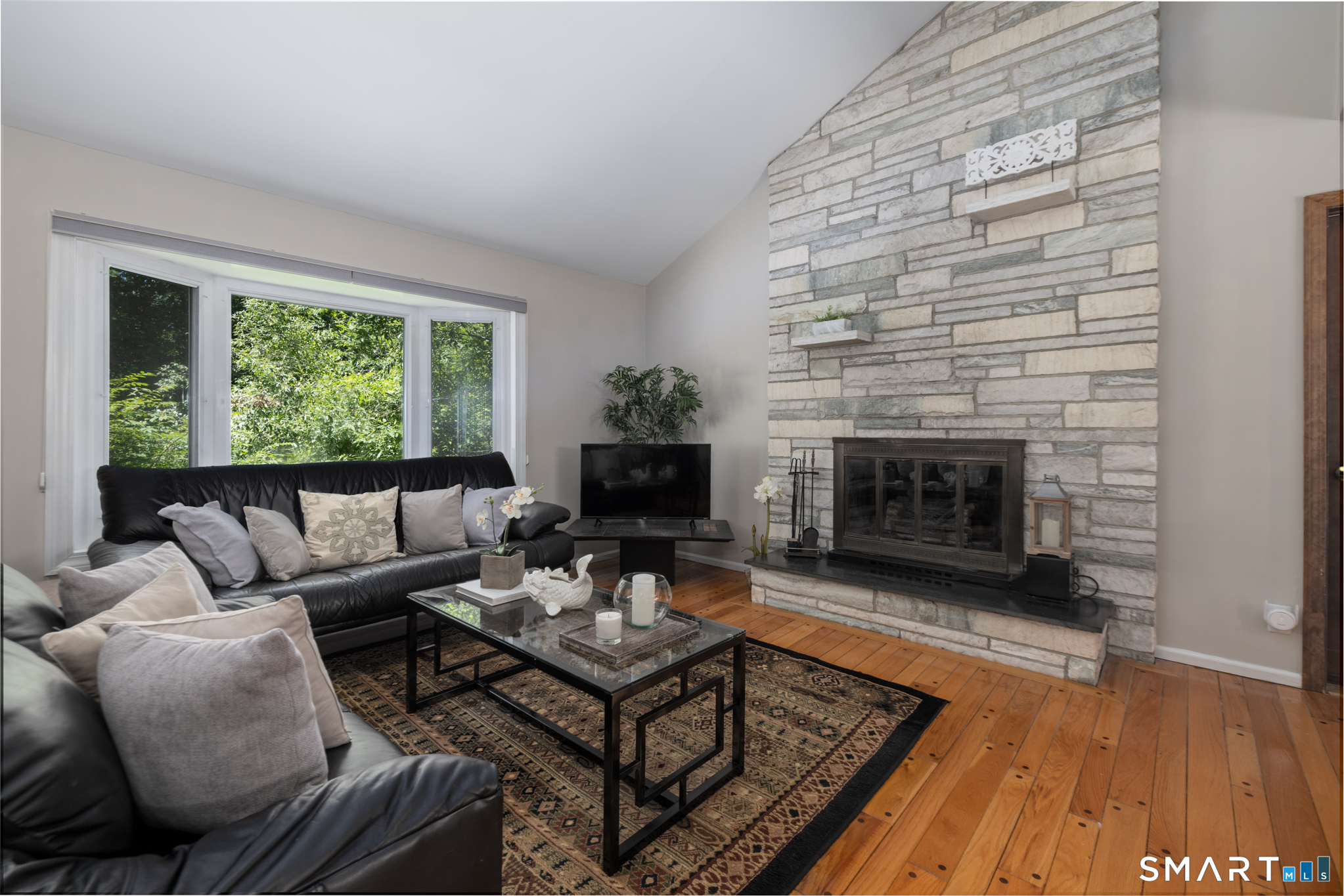9 Firelight Drive Danbury CT 06810