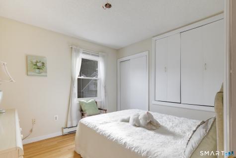 21 Fenbrook Road Old Saybrook CT 06475