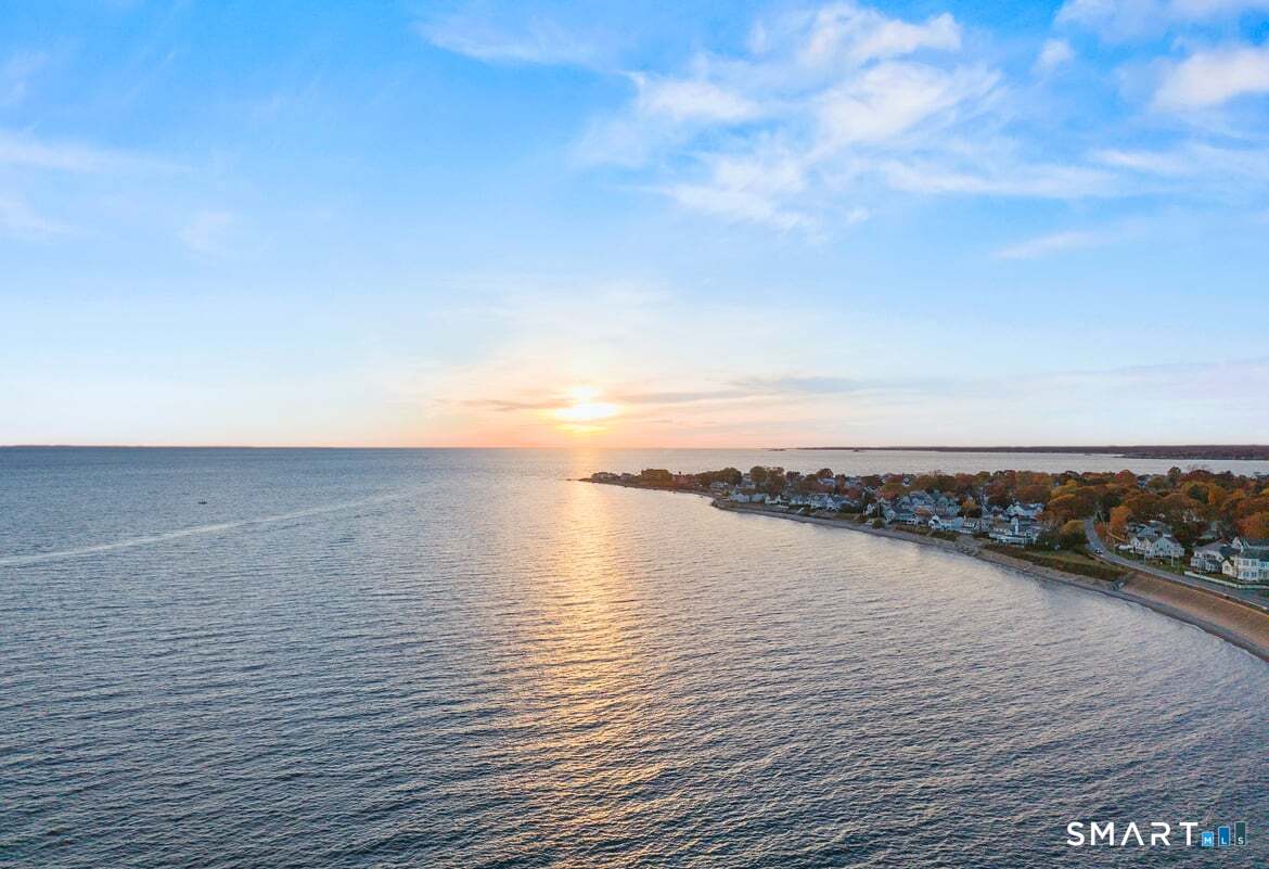 21 Fenbrook Road Old Saybrook CT 06475