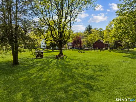 3808 Redding Road Fairfield CT 06824