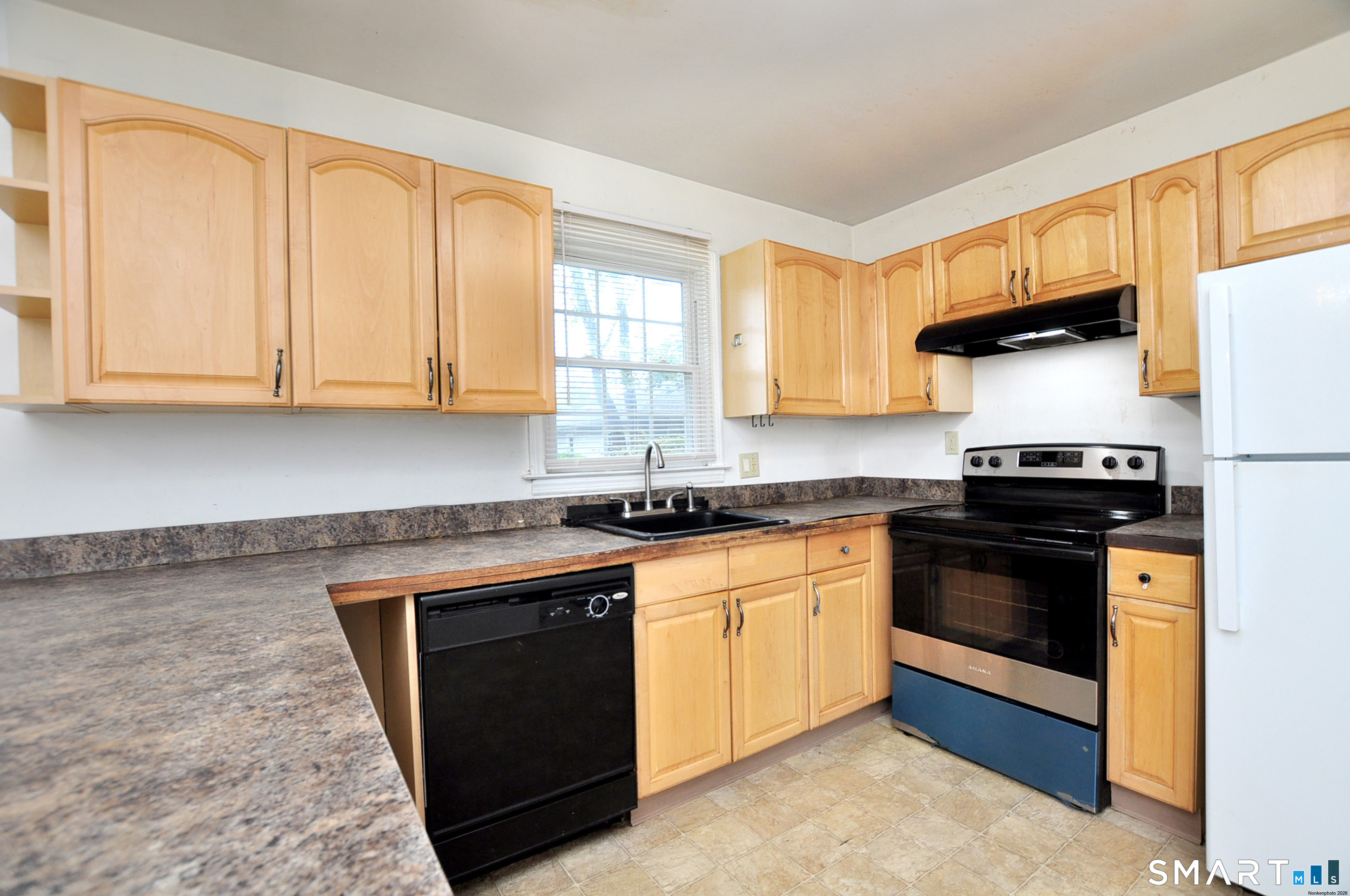 21 Emma Street West Haven CT 06516