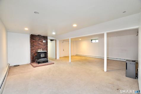 21 Emma Street West Haven CT 06516