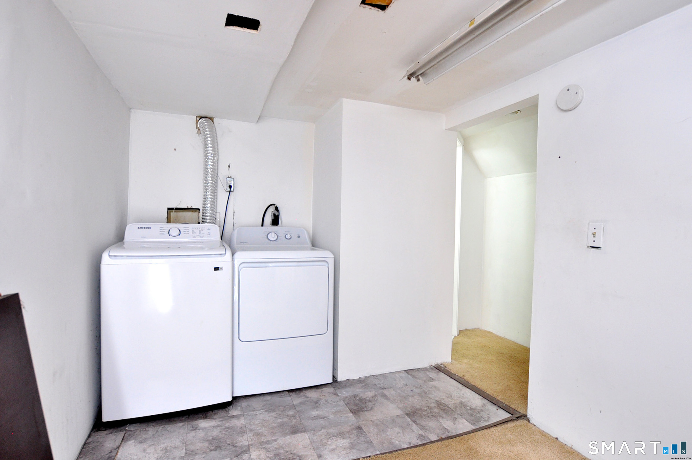 21 Emma Street West Haven CT 06516