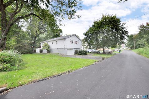 21 Emma Street West Haven CT 06516