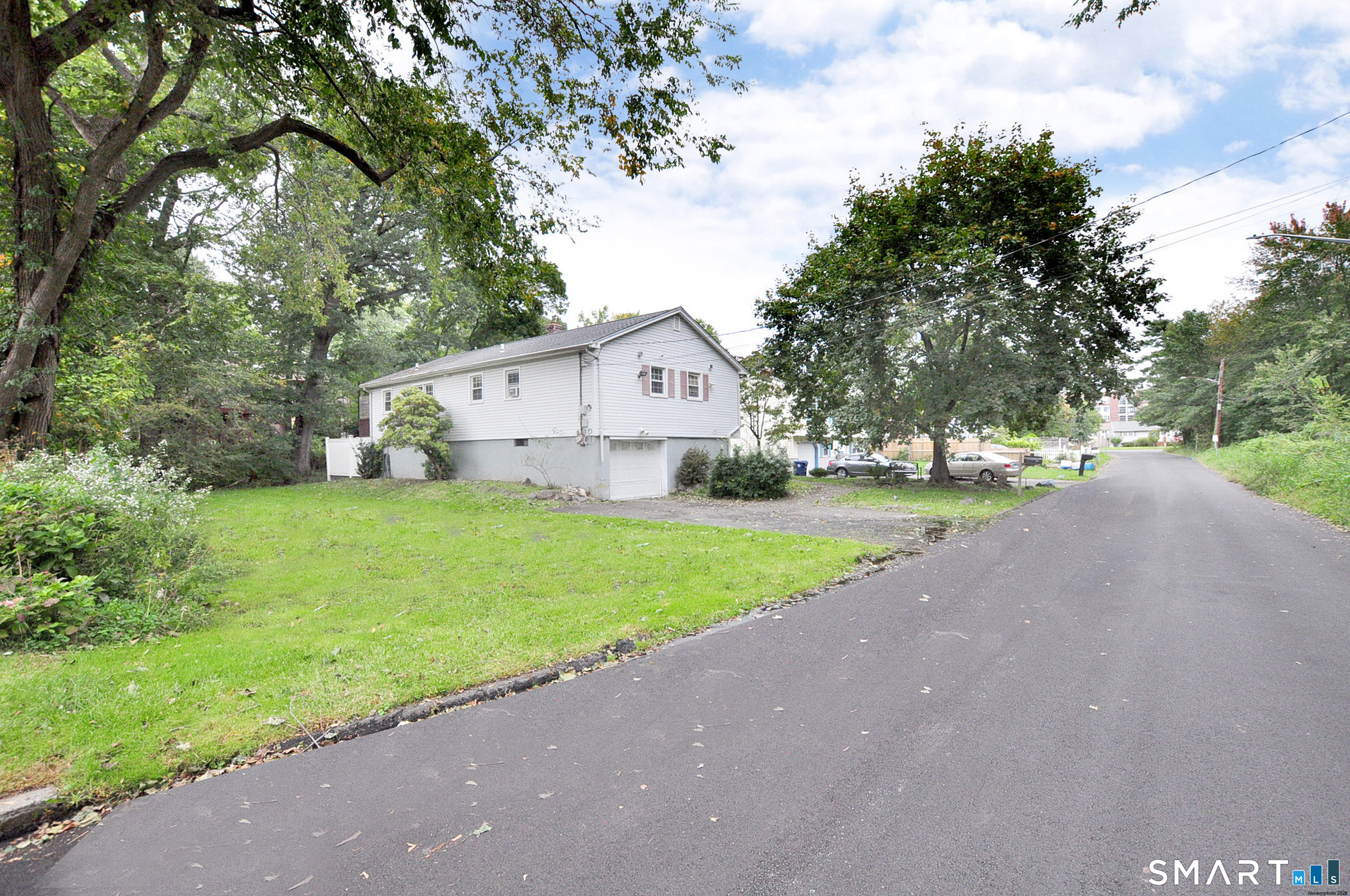 21 Emma Street West Haven CT 06516