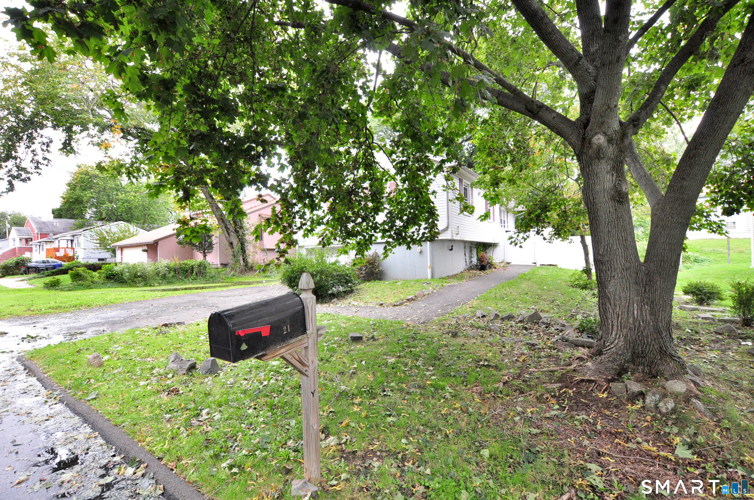 21 Emma Street West Haven CT 06516