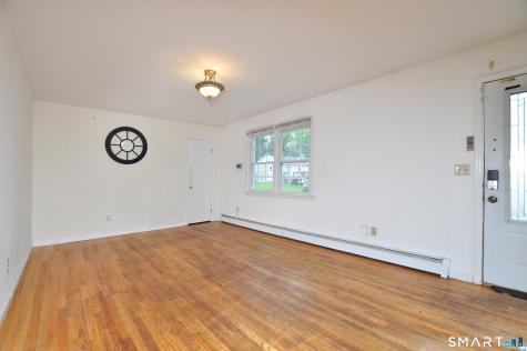 21 Emma Street West Haven CT 06516